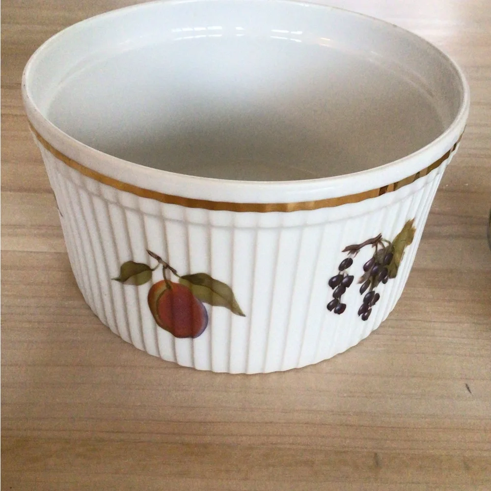 Royal Worcester Evesham Soufflé Dish Egg Coddlers Baking Porcelain Oven …